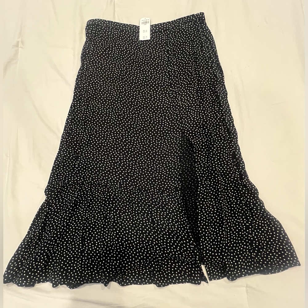 Abercrombie & Fitch Black and White Polka Dot Midi Skirt